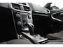 Volvo V40 Cross Country T3 Geartronic | Trekhaak 1500 kg | Standkachel | Volvo On Call | Camera