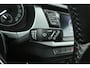 Skoda Fabia 1.0 TSI Sport business (TREKHAAK, CAMERA, STOELVERWARMING, CRUISE CONTROL, PARKEERSENSOREN)