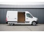 Renault Master Bleu DCI 135PK | L2H2 | Nieuw | Navi | 3-Zits | LED | Cruise | Airco