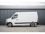 Renault Master Bleu DCI 135PK | L2H2 | Nieuw | Navi | 3-Zits | LED | Cruise | Airco