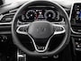 Volkswagen T-Roc 1.5 TSI 150pk DSG R-Line · Camera · Keyless · Dodehoeksensor · Stoelverwarming · ACC · Elek. Achterklep · 18"Velgen · Garantie t/m 19-02-2027