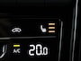 Volkswagen T-Roc 1.5 TSI 150pk DSG R-Line · Camera · Keyless · Dodehoeksensor · Stoelverwarming · ACC · Elek. Achterklep · 18"Velgen · Garantie t/m 19-02-2027