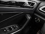Volkswagen T-Roc 1.5 TSI 150pk DSG R-Line · Camera · Keyless · Dodehoeksensor · Stoelverwarming · ACC · Elek. Achterklep · 18"Velgen · Garantie t/m 19-02-2027
