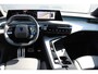 Peugeot 3008 1.6 plug-in Hybrid 195 GT Exclusive | Panorama/schuifdak | Lederen bekleding | Trekhaak | Focal | Massage | 20 Inch | NL auto |