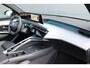 Peugeot 3008 1.6 plug-in Hybrid 195 GT Exclusive | Panorama/schuifdak | Lederen bekleding | Trekhaak | Focal | Massage | 20 Inch | NL auto |