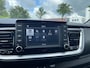 Kia Stonic 1.0 T-GDi DynamicPlusLine | Climate control | Achteruitrijcamera | Navigatie | Apple carplay |