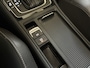 Volkswagen Golf 2.0 TSI R 4Motion | Camera | Panoramadak | 300PK | Stoelverwarming | Leder