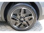Peugeot 408 e-408 GT Avantage 58 kWh | Camera | Winterpakket | Navi | Warmtepomp | Leder/alcantara | Keyless |