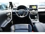 Toyota RAV4 2.5 Hybrid AWD Bi-Tone Limited Automaat 222pk | JBL | Innovation-pack | Dodehoekdetectie | Trekhaak geremd 1.650 kg |