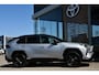 Toyota RAV4 2.5 Hybrid AWD Bi-Tone Limited Automaat 222pk | JBL | Innovation-pack | Dodehoekdetectie | Trekhaak geremd 1.650 kg |