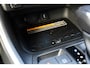 Toyota RAV4 2.5 Hybrid AWD Bi-Tone Limited Automaat 222pk | JBL | Innovation-pack | Dodehoekdetectie | Trekhaak geremd 1.650 kg |