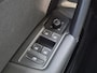 Volkswagen Tiguan 1.4 TSI eHybrid R-Line Business+ / Elektrische trekhaak / Trekgewicht 1.800 kg / Rondomzicht camera / Stuur- & Stoelverwarming / Elektrische achterklep / Voorstoelen met massage functie / Draadloze telefoon lader /