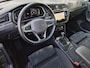 Volkswagen Tiguan 1.4 TSI eHybrid R-Line Business+ / Elektrische trekhaak / Trekgewicht 1.800 kg / Rondomzicht camera / Stuur- & Stoelverwarming / Elektrische achterklep / Voorstoelen met massage functie / Draadloze telefoon lader /