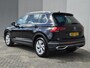 Volkswagen Tiguan 1.4 TSI eHybrid R-Line Business+ / Elektrische trekhaak / Trekgewicht 1.800 kg / Rondomzicht camera / Stuur- & Stoelverwarming / Elektrische achterklep / Voorstoelen met massage functie / Draadloze telefoon lader /