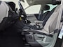 Volkswagen Tiguan 1.4 TSI eHybrid R-Line Business+ / Elektrische trekhaak / Trekgewicht 1.800 kg / Rondomzicht camera / Stuur- & Stoelverwarming / Elektrische achterklep / Voorstoelen met massage functie / Draadloze telefoon lader /