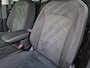 Volkswagen Tiguan 1.4 TSI eHybrid R-Line Business+ / Elektrische trekhaak / Trekgewicht 1.800 kg / Rondomzicht camera / Stuur- & Stoelverwarming / Elektrische achterklep / Voorstoelen met massage functie / Draadloze telefoon lader /