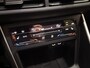 Volkswagen Taigo 1.0 TSI Life Business Navi Camera Stoelverwarming Adapt Cruise Climat Privacy glass Dealeronderhouden