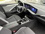 Opel Astra 1.2 Turbo 110pk Business Edition | Navigatie | Achteruitrijcamera | Adapt. Cruise control | Stoel & stuurverwarming | AGR Comfortstoel | Keyless | Parkeersensoren
