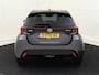 Toyota Yaris 1.5 Hybrid Executive | airco automatisch | Apple Carplay/Android Auto | Autonomous Emergency Braking | cruise control adaptief | dodehoek detectie | LED koplampen | lederen/stof bekleding | lichtmetalen Zwarte velgen 17" | navigatiesysteem full map | voorstoelen verwarmd