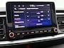 Kia Stonic 1.0 T-GDi MHEV DynamicPlusLine Stoelverwarming | Stuurverwarming | Navigatie | Camera