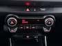 Kia Stonic 1.0 T-GDi MHEV DynamicPlusLine Stoelverwarming | Stuurverwarming | Navigatie | Camera