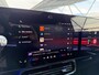 Mercedes-Benz GLB 250+ Business Solution AMG 85.5 kWh | Night | Premium Pakket | Superscreen | Panoramadak | Trekhaak | Sportstoelen | Memory |