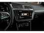 Volkswagen Tiguan R-Line 1.4 eHybrid | IQ Light | ACC | Lane Assist | Stuurverwarming | 20 Inch |