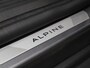 Renault Scenic E-Tech long range esprit Alpine | Pack Light & Sound | Pack Advanced Driving Assist & Augmented Vision | Stoel- & Stuurwielverwarming | Elektrische Stoelen incl. Geheugen- & Massagefunctie | Android Automotive | 20" LMV 'Speedway' | LED-Verlichting | Keyless