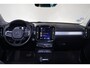 Volvo XC40 T5 Recharge R-Design - Panorama/schuifdak - IntelliSafe Surround - 360º Camera - Harman/Kardon audio - Verwarmde voorstoelen & stuur - Parkeersensoren voor & achter - Cruise control - Volvo On Call - 19' LMV