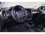 Volvo XC40 T5 Recharge R-Design - Panorama/schuifdak - IntelliSafe Surround - 360º Camera - Harman/Kardon audio - Verwarmde voorstoelen & stuur - Parkeersensoren voor & achter - Cruise control - Volvo On Call - 19' LMV
