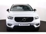 Volvo XC40 T5 Recharge R-Design - Panorama/schuifdak - IntelliSafe Surround - 360º Camera - Harman/Kardon audio - Verwarmde voorstoelen & stuur - Parkeersensoren voor & achter - Cruise control - Volvo On Call - 19' LMV