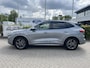 Ford Kuga 2.5 PHEV ST-Line X | Wegklapbare Trekhaak | Elekt. Achterklep | Head Up Display | Winter Pack | Adaptieve Cruise Control | Elekt. Verstelbare Bestuurders Stoel | 18'' Lichtmetalen Velgen |