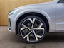 Volvo XC60 Ultra Dark Recharge Plug-In Hybrid AWD