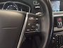 Volvo V40 1.6 T2 Momentum | Navigatie | Trekhaak | Bluetooth telefoonverbinding | DAB | Lichtmetalen velgen |