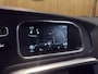 Volvo V40 1.6 T2 Momentum | Navigatie | Trekhaak | Bluetooth telefoonverbinding | DAB | Lichtmetalen velgen |