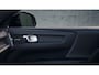 Volvo EX40 Single Motor Ext. Range Plus Bl. Ed. Europa 82 kWh | Achterbank verwarmd | Elektrisch bedienbare achterklep met sensorsturing | Elektrisch glazen panorama-dak