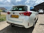 Toyota Auris Touring Sports 1.8 Hybrid Dynamic | Navi + Camera + Clima Nu € 5.975,-!!!