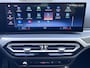BMW 3-Serie Touring 330e xDrive 292 pk / Dealer onderhouden / Accu SoH 92 % / M-Sport / XDrive / Elektrische trekhaak 1.500 kg / Leer / Elektrische klep / Apple Carplay Android / 19" LM wielen / 17" Winterwielen set inclusief /