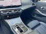 BMW 3-Serie Touring 330e xDrive 292 pk / Dealer onderhouden / Accu SoH 92 % / M-Sport / XDrive / Elektrische trekhaak 1.500 kg / Leer / Elektrische klep / Apple Carplay Android / 19" LM wielen / 17" Winterwielen set inclusief /