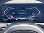 BMW 3-Serie Touring 330e xDrive 292 pk / Dealer onderhouden / Accu SoH 92 % / M-Sport / XDrive / Elektrische trekhaak 1.500 kg / Leer / Elektrische klep / Apple Carplay Android / 19" LM wielen / 17" Winterwielen set inclusief /