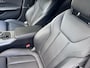 BMW 3-Serie Touring 330e xDrive 292 pk / Dealer onderhouden / Accu SoH 92 % / M-Sport / XDrive / Elektrische trekhaak 1.500 kg / Leer / Elektrische klep / Apple Carplay Android / 19" LM wielen / 17" Winterwielen set inclusief /