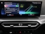 BMW 3-Serie Touring 330e xDrive 292 pk / Dealer onderhouden / Accu SoH 92 % / M-Sport / XDrive / Elektrische trekhaak 1.500 kg / Leer / Elektrische klep / Apple Carplay Android / 19" LM wielen / 17" Winterwielen set inclusief /