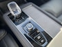 Volvo XC90 T8 Plug-in hybrid AWD Ultra Dark | Trekhaak | Luchtvering | Bowers & Wilkins audio | Massagestoelen |