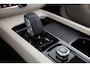 Volvo XC60 2.0 T6 Plug-in hybrid AWD Ultimate Style Bright | PANORAMADAK | LEDER .