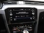 Volkswagen Passat Variant 1.4 TSI PHEV GTE Business 218PK DSG | Led | Trekhaak | Camera | Stoel/stuurverwarming | Navigatie | Digitaal display