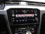 Volkswagen Passat Variant 1.4 TSI PHEV GTE Business 218PK DSG | Led | Trekhaak | Camera | Stoel/stuurverwarming | Navigatie | Digitaal display