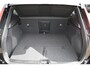 Volvo XC40 B4 Plus Black Edition | Panoramisch Schuif-/Kanteldak | 360 Graden Camera | Google Navigatie | Harman Kardon Premium Sound | Elektrische voorstoelen | Keyless | BLIS | Adaptieve Cruise Control | Pilot Assist | 20 inch Lichtmetalen Velgen | Elektrische Achterklep |