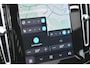 Volvo XC40 B4 Plus Black Edition | Panoramisch Schuif-/Kanteldak | 360 Graden Camera | Google Navigatie | Harman Kardon Premium Sound | Elektrische voorstoelen | Keyless | BLIS | Adaptieve Cruise Control | Pilot Assist | 20 inch Lichtmetalen Velgen | Elektrische Achterklep |