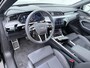 Audi Q8 e-tron 55 Quattro S-line 115 kWh | Pano Dak | Camera | Head-up Display | B&O Audio | Elek. Stoelen | Elek. Achterklep | Stoelverwarming V+A | 21'' |