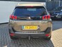 Peugeot 5008 1.2 PureTech Allure | 7 Persoons | Automaat | Schuif/Kantel-Dak | Trekhaak | Navigatie | Camera